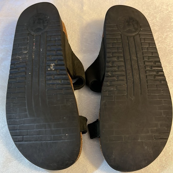 Mephisto Mobil’s Black Sandals 6.5 - Picture 14 of 16
